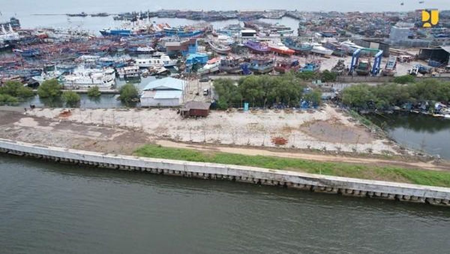 Prabowo Serukan Kerjasama Internasional dalam Pembangunan Tanggul Laut Raksasa