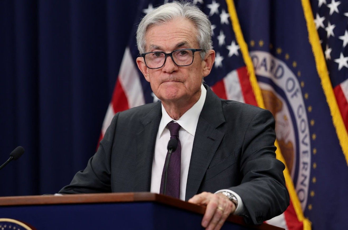 Wall Street Tertekan Oleh Komentar Jerome Powell